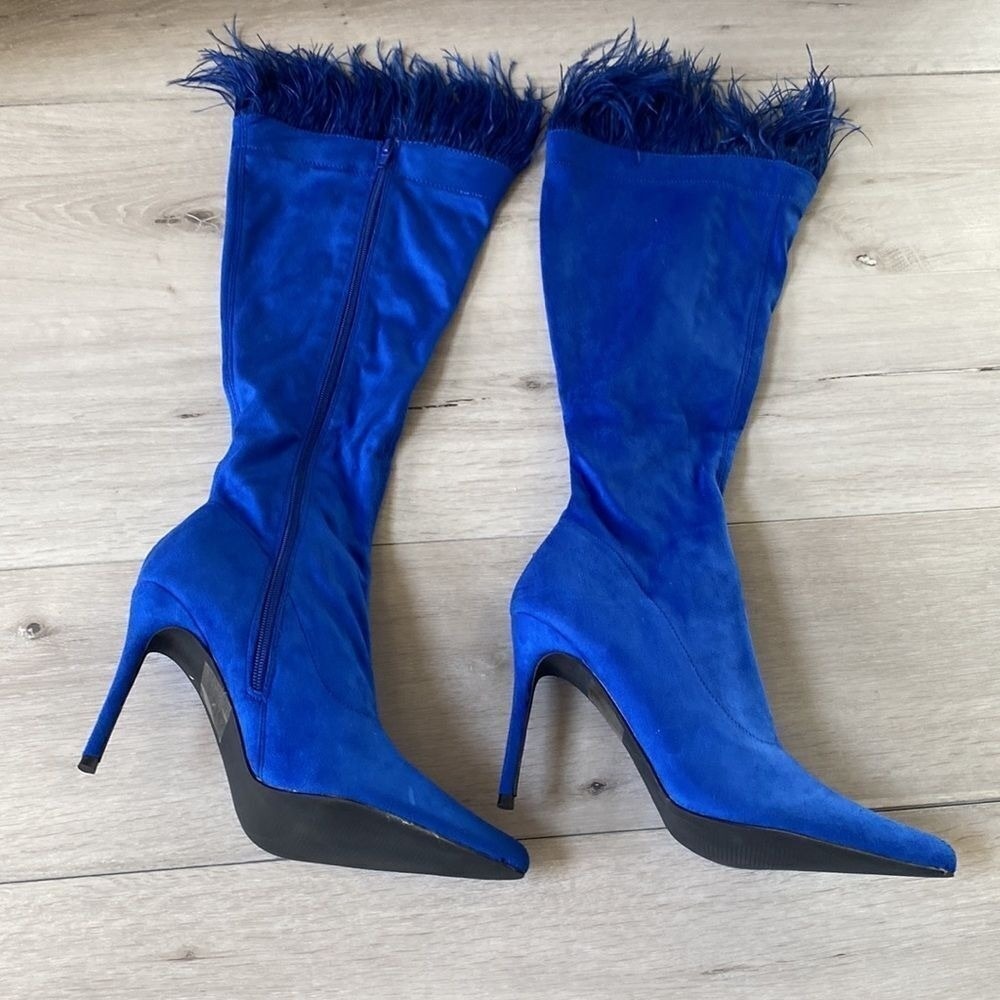 Nasty Gal Faux Suede Feather Trim Knee High Boots Blue US 8‎ New In Box